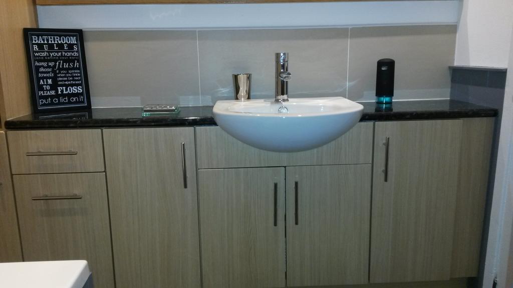 אדינבורו Shore View Apartment חדר תמונה